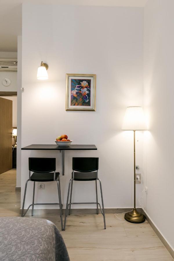 Palomia B Apartman *